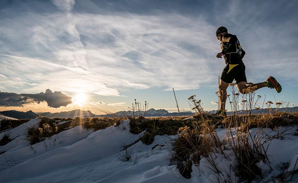 runraceapp's tweet photo. #RunningStories

🏔️ il momento giusto per tornare a correre insieme a Marco Zanchi lungo i sentieri delle Orobie in questa stupenda corsa di 140 Km.

L'ultrarunner bergamasco ha trasformato in un cortometraggio la sua traversata 🏃

Per saperne di più 👉https://t.co/ojLKlWTY3d https://t.co/1mEi9l6WU2