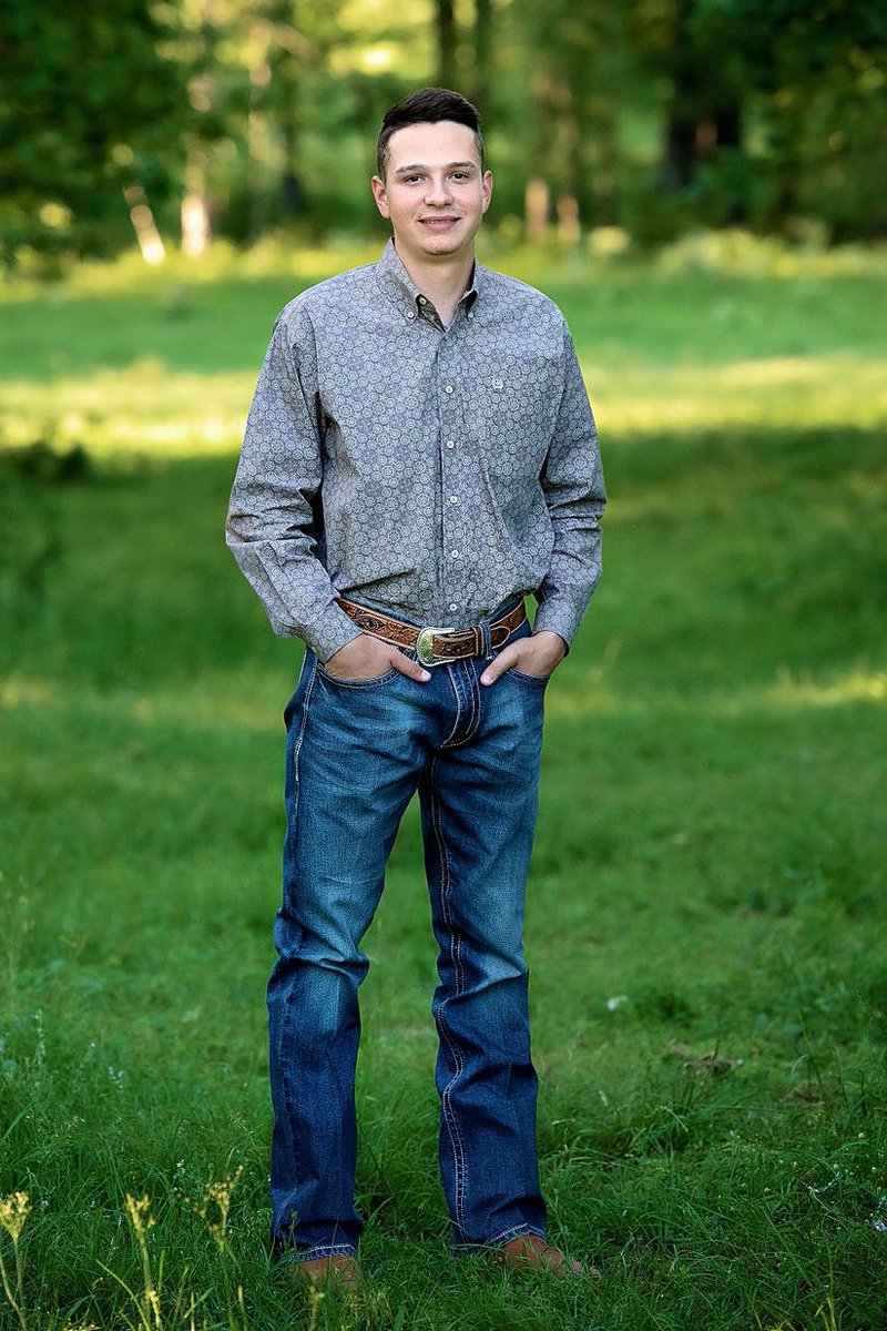 LisaKoonceMHS's tweet photo. Today is official graduation day for Landon! We couldn’t be prouder of him and his accomplishments! #proudmom #shsu https://t.co/cTSe868SQf
