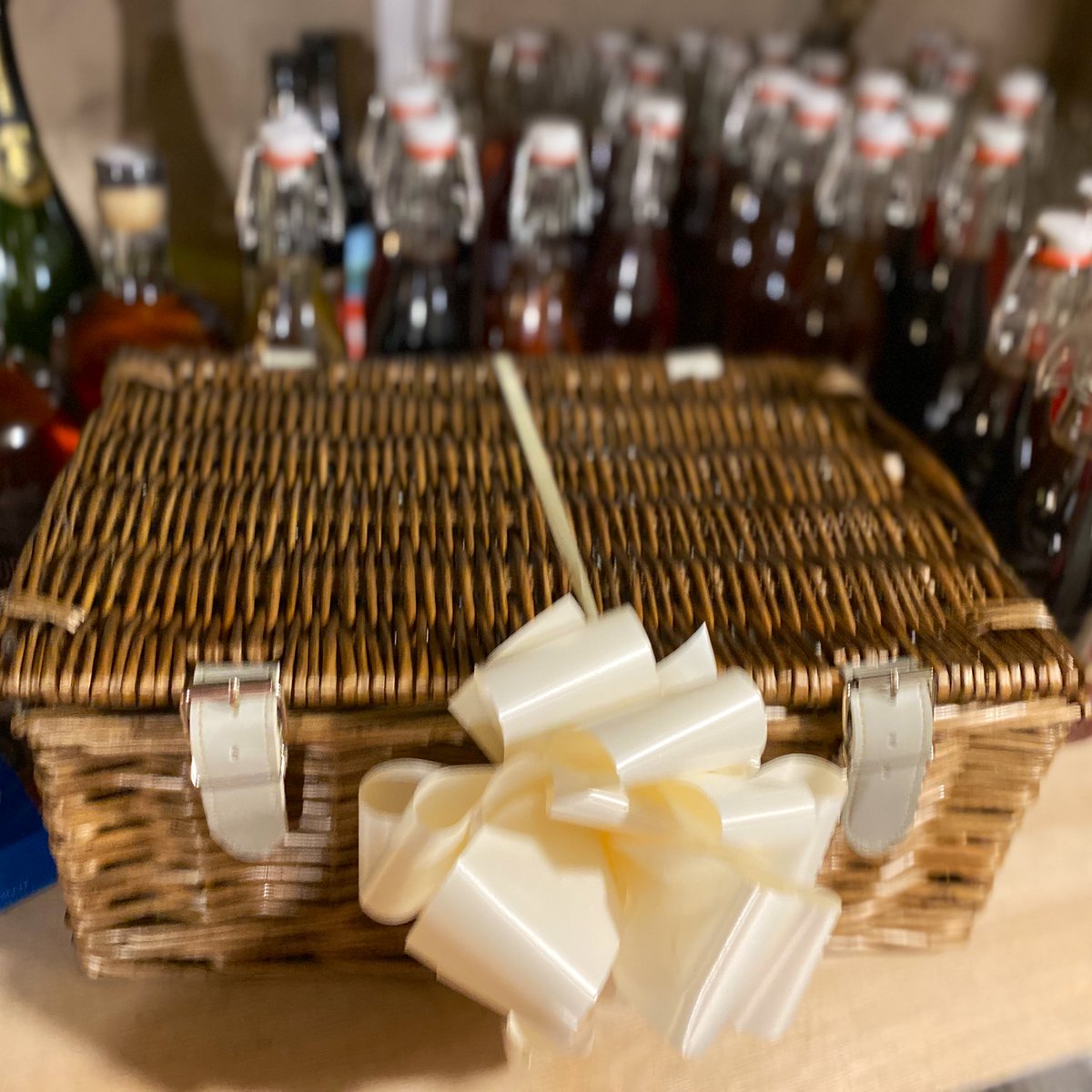 Did you enter our Instagram Chocoholics Hamper Giveaway? The winner will be announced this evening - so there’s still time to be lucky - this offer will close at 6 pm 😉#ItCouldBeYou #ChocolateHamper #InstagramLive #InstantInfluencer