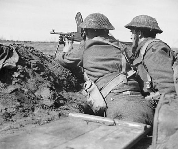GuardsReserve's tweet photo. 75 years ago today marked the end of the Second World War in Europe, when Germany surrendered to the Allied armies. 
As we remember our British and #Commonwealth forbears, we should remember that, like today, the Allied effort was truly #integrated and #international. 
#VEDay75 https://t.co/Qt3MrJqC8L
