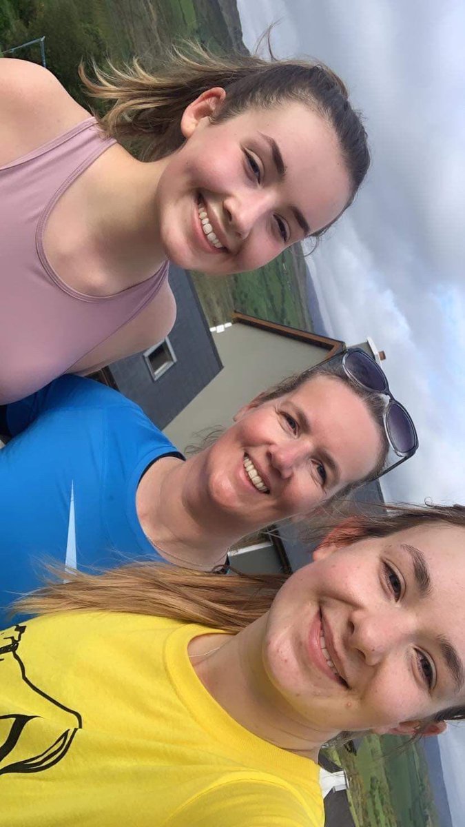 bantryblues's tweet photo. More of our fabulous walkers and runners out and about this am. Special mention to Declan Seayne who ran a half marathon at half 6 this morning. #Blues4Pieta #run4pieta https://t.co/m5bOZ8tXiv