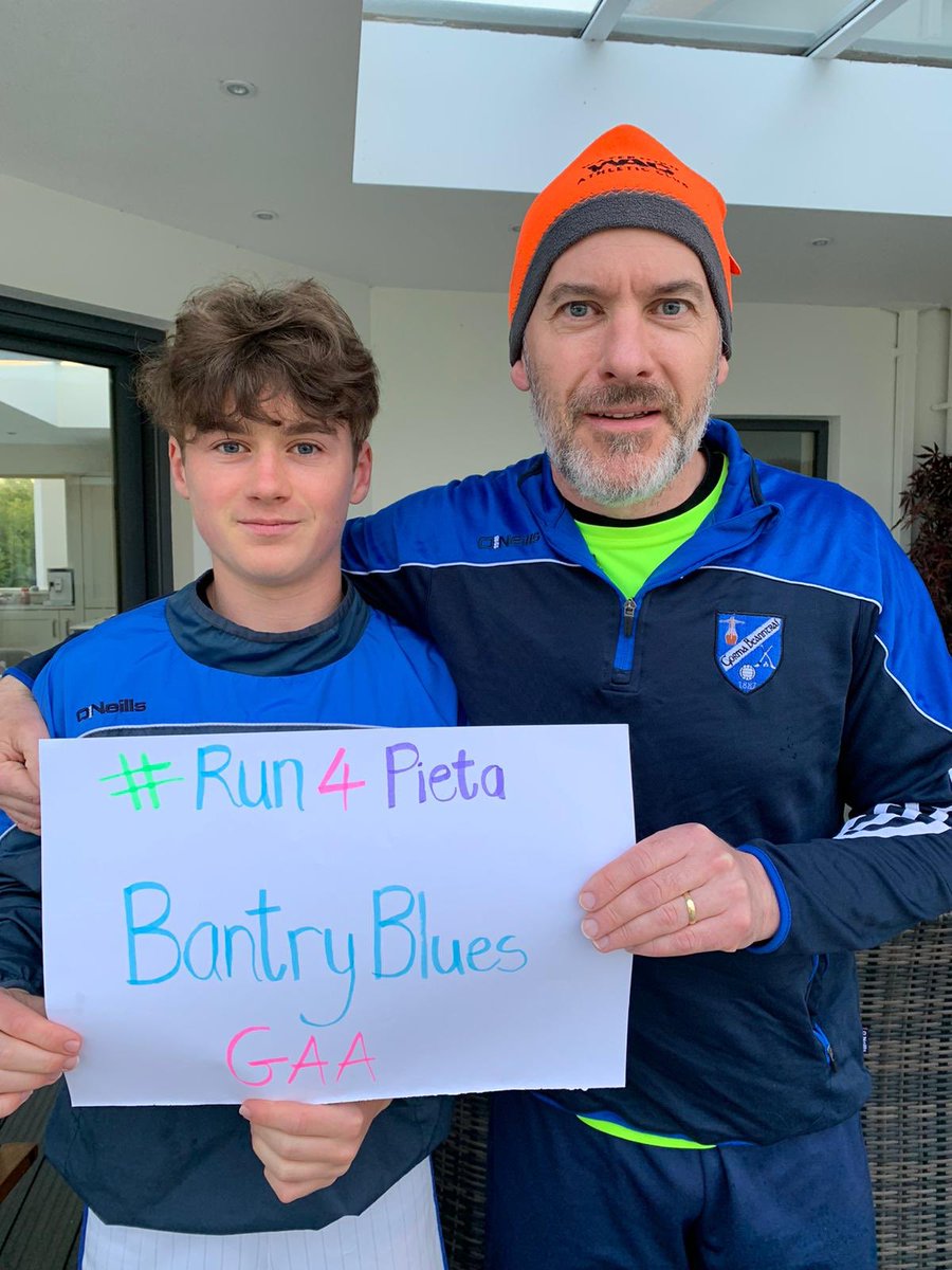 bantryblues's tweet photo. More of our fabulous walkers and runners out and about this am. Special mention to Declan Seayne who ran a half marathon at half 6 this morning. #Blues4Pieta #run4pieta https://t.co/m5bOZ8tXiv