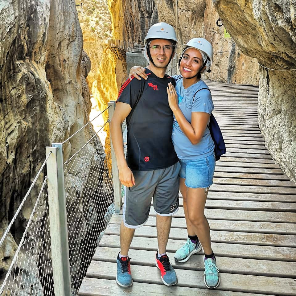 ¿Recuerdas tus últimas vacaciones 🌍? ¡Ya queda menos para volver a viajar! ❤

Nosotros estamos deseando volver a disfrutar de 👑Caminito del Rey👑 (entre otros), como lo hizo Alma 👇 
¡Quizás a finales de este mes de #Mayo!
#wewilltravelagain