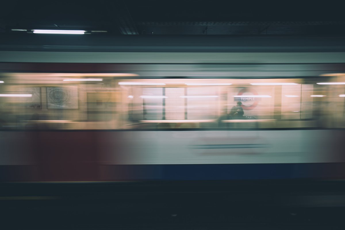 QUB_SMDBS's tweet image. It's Monday again and the weeks are flying by. This week, DigiKnow looks at the third part of shutter techniques: panning and blurring movement

blogs.qub.ac.uk/digiknow/?p=15…

#digitalskills #photography #imagemaking #visualcontent #shutterspeeds