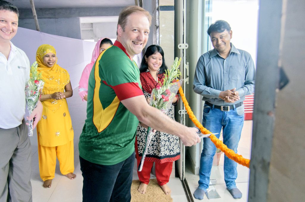 techrakib's tweet image. Travel improves the relationship and the foundation of trust!

#travel #Left #w3engineers