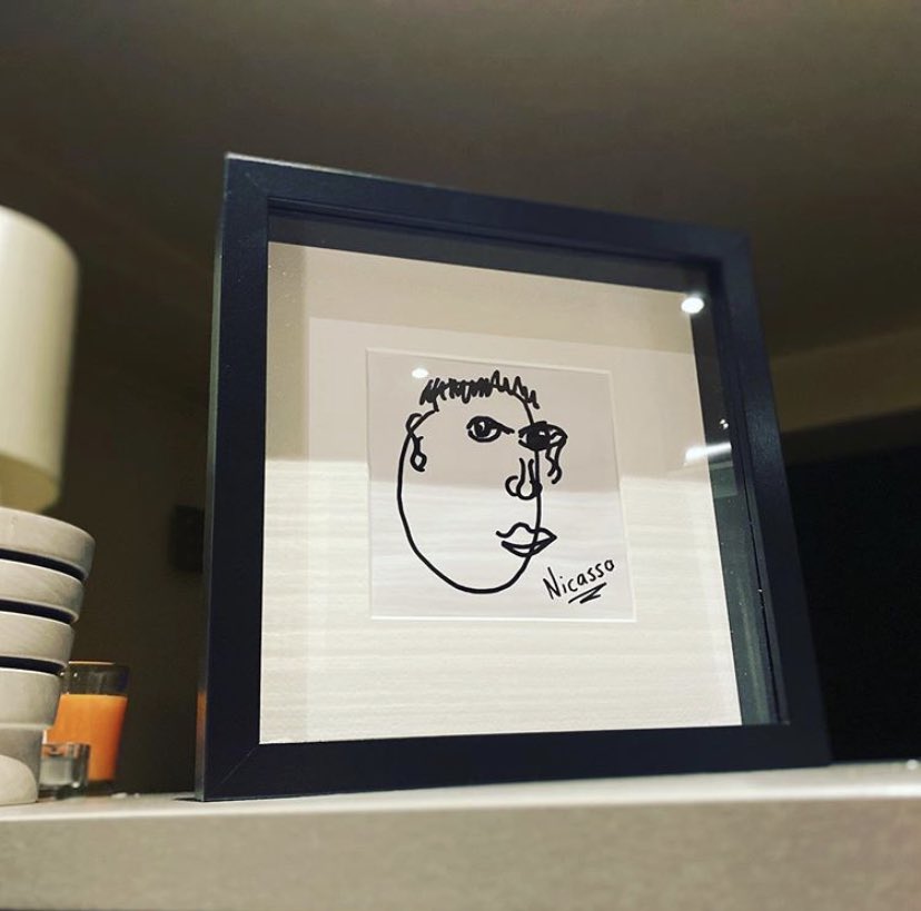 OneMinuteBriefs's tweet photo. No OMB today. But if you fancy doing something creative... draw a self-portrait with your eyes closed.
Hereβs one I did earlier...
#DrawnBlind https://t.co/Q2ZCHrmFYu
