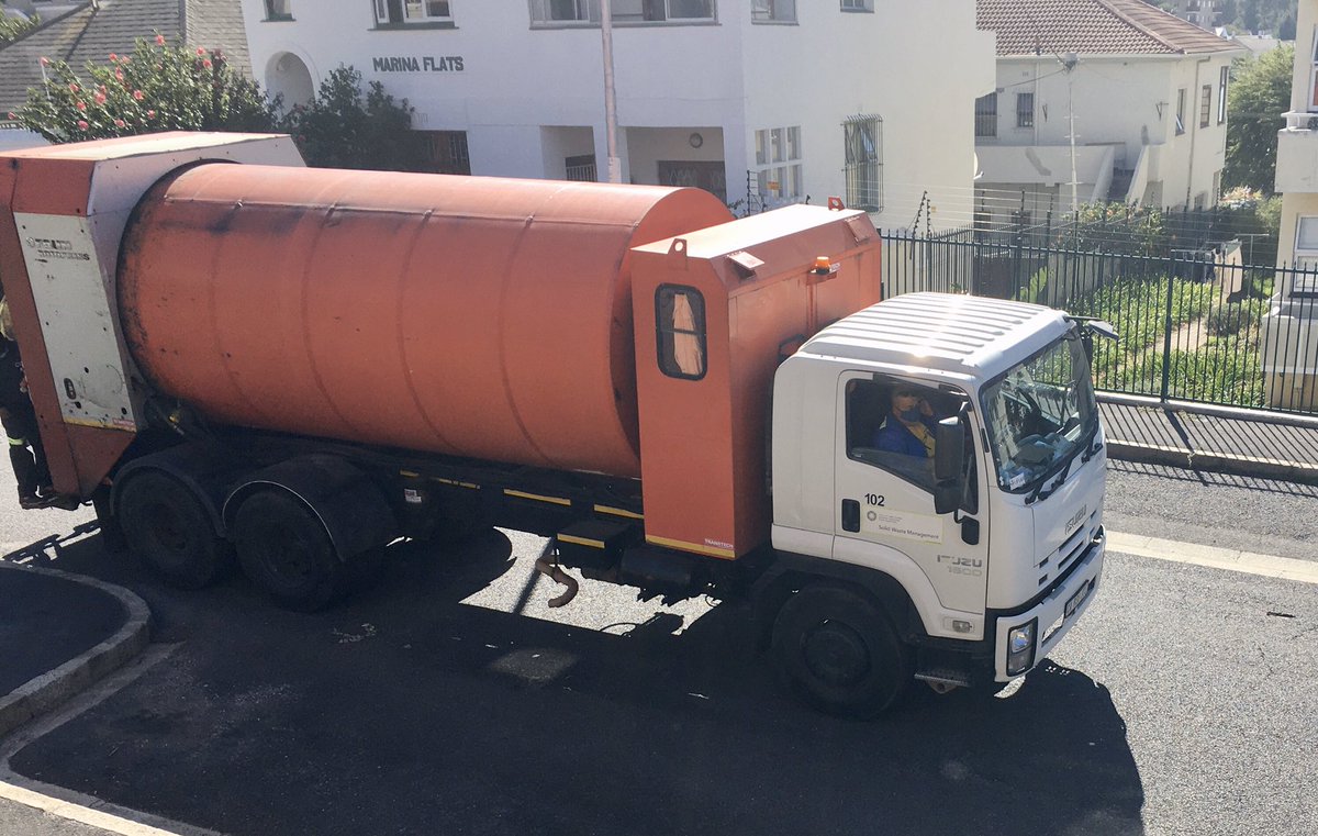 ColleenrensR's tweet photo. @CityofCT They have finally collected - and reason for not you, the City of Capw a town did not issue them masks? When you are enforcing and giving fines to the man on the street🤬@WesternCapeGov https://t.co/Iyoxp4s0RJ