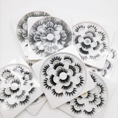 veleashalashes2's tweet photo. Cruelty-free 5d faux mink lashes fluffy long lashes
#lashes #makeup https://t.co/uGoayQvFNK