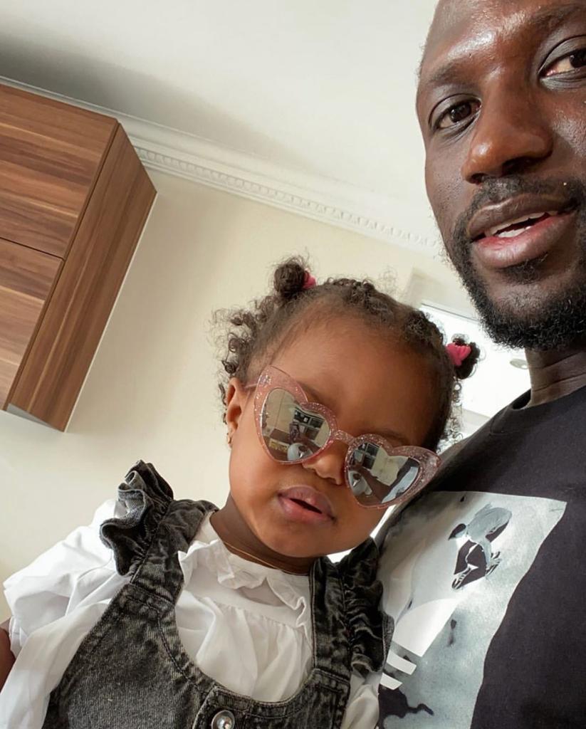 SpursOfficial's tweet image. 😎

📱 @MoussaSissoko 

#SpursAtHome ⚪️ #COYS