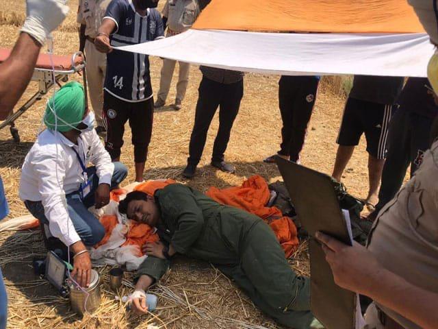 IAF_MCC's tweet photo. IAF MIG-29 (UPG) AIRCRAFT ACCIDENT

#ThankYouIndia : The IAF's MiG-29 Pilot who ejected today near Hoshiyarpur was given timely assistance and care by the local people of Rurkee Kalan, Nawanshahr, Punjab. 

Thank you from the #airwarriors . https://t.co/DktXVhsvc2