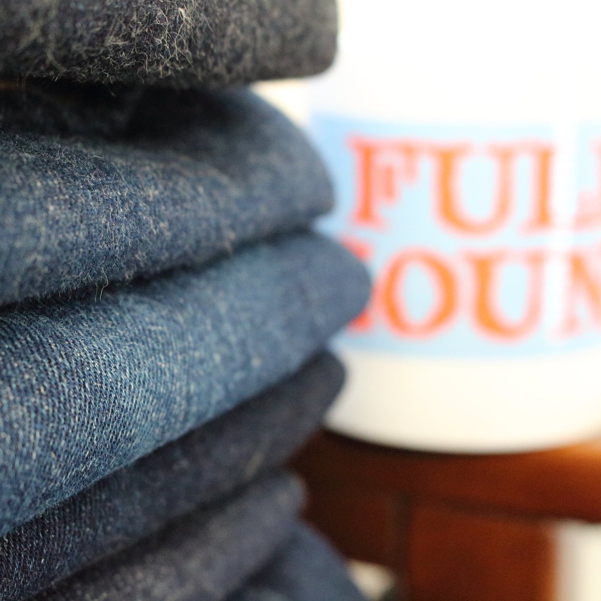 ramshiruba's tweet image. 20本ぐらいあります。どんどん増えてしまいますねぇ。ジーンズは。
穿き込み待ちも数知れず…

とりあえず、夏場は軽めのOzで明るめの生地に衣替えです😎👍

#ジャパンデニム #セルヴィッジ #ジーンズ買い過ぎ