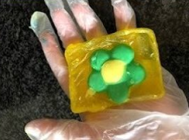 7NewsDC's tweet photo. A Nothern Virginia science teacher and his class are raising money by making, selling and shipping soaps all over the country.

The project, Soap for Hope, is to raise money for students whose parent has lost a job.

How you can buy or donate: https://t.co/s9KJ6HWYeR https://t.co/wYIDxZAucl