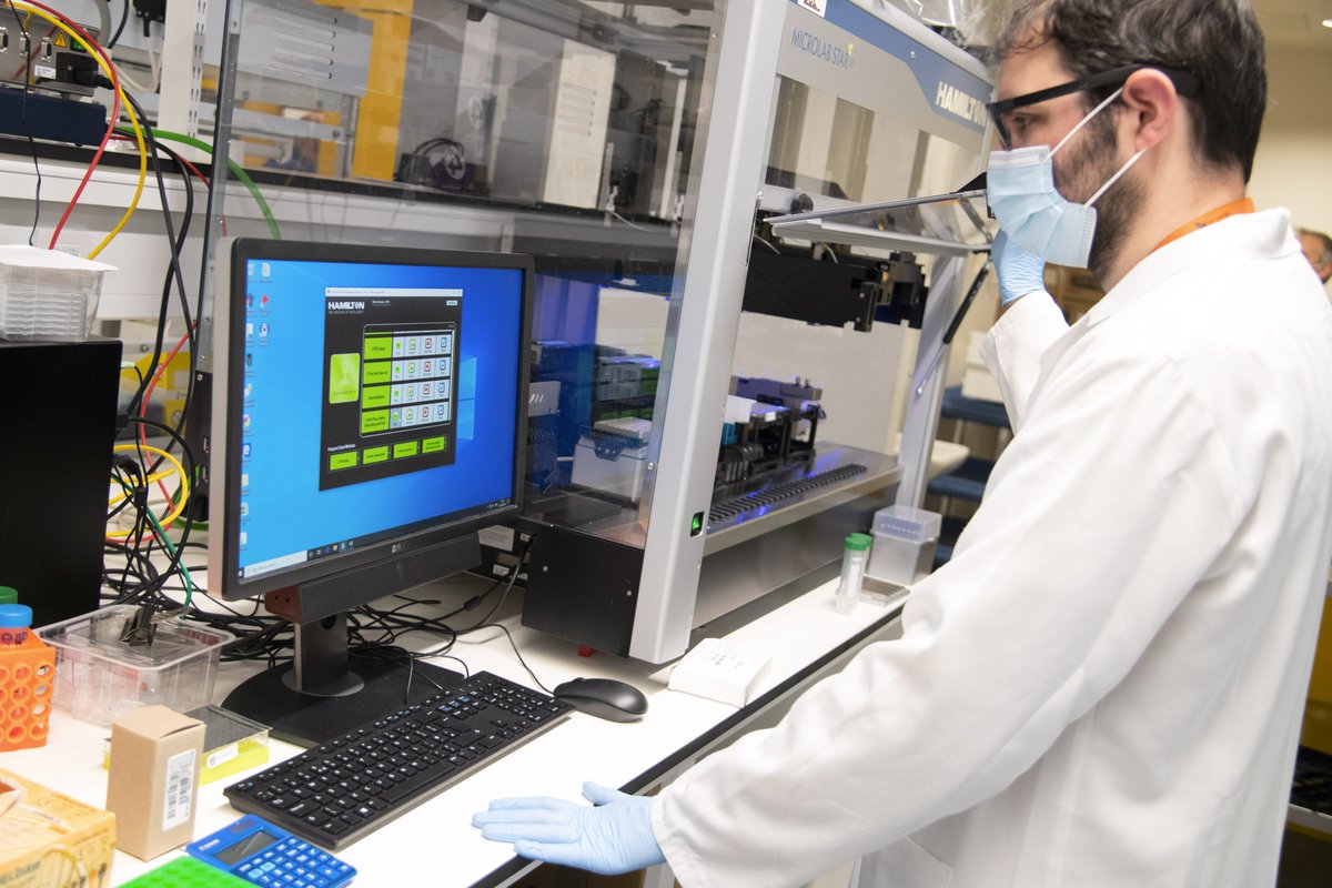 uclpgu's tweet photo. Work at #UCL #ZCR for #SARSCoV2 genome sequencing as part of the #COGUK consortium.  #OxfordNanopore #MinION #GridION #SocialDistancing @uclgenomics @uclnews Thanks to many more who are not in the picture but working tirelessly to make it happen. https://t.co/EcicBtH3yP