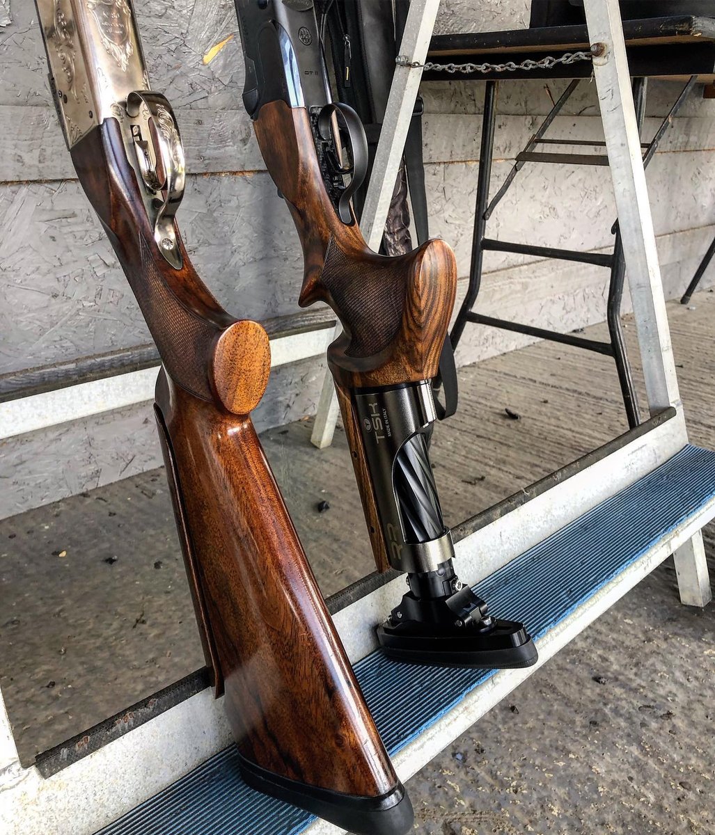 Wooden stock or futuristic stock, which do you prefer? ⁣
⁣
( Photo from @seanferries )⁣

#beretta #berettatribe #clayshooting #clayshoot #claypigeon #claypigeonshooting #dt11 #cpsa #UKshooters #shotty #doublebarrel #browning⁣