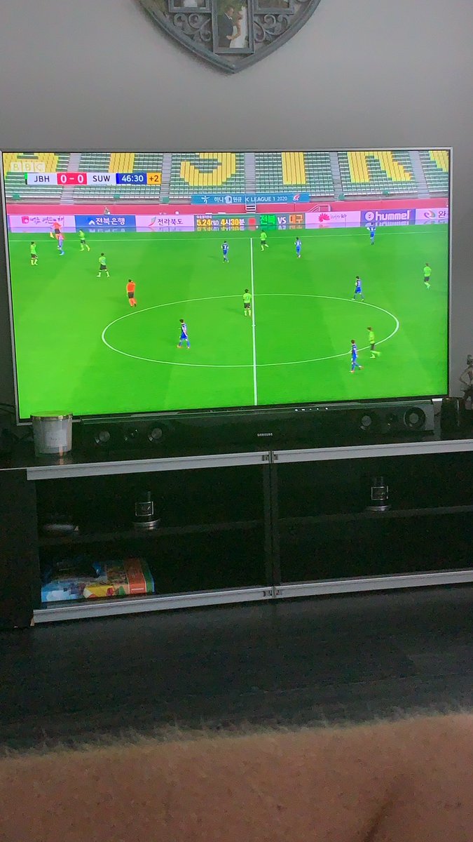 Ben_Warren_1984's tweet photo. ***LIVE FOOTBALL CLAXON***

Everybody get on BBC IPlayer, Korean K League football!!! ⚽️

#AndItsLive https://t.co/EINHdivZek