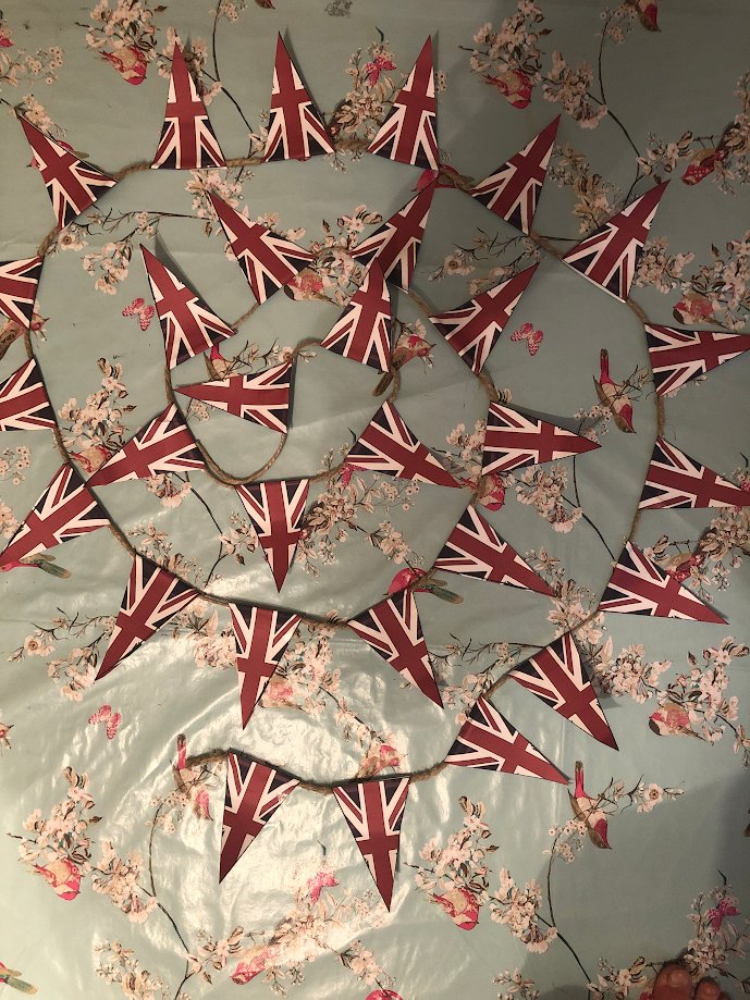 SchoolSherfield's tweet photo. Pupils in Junior &amp; Senior Prep have been designing their own #VEDay bunting for today #VEDay2020 #SHFJuniorPrep #SHFSeniorPrep https://t.co/uBBaVNNJuC