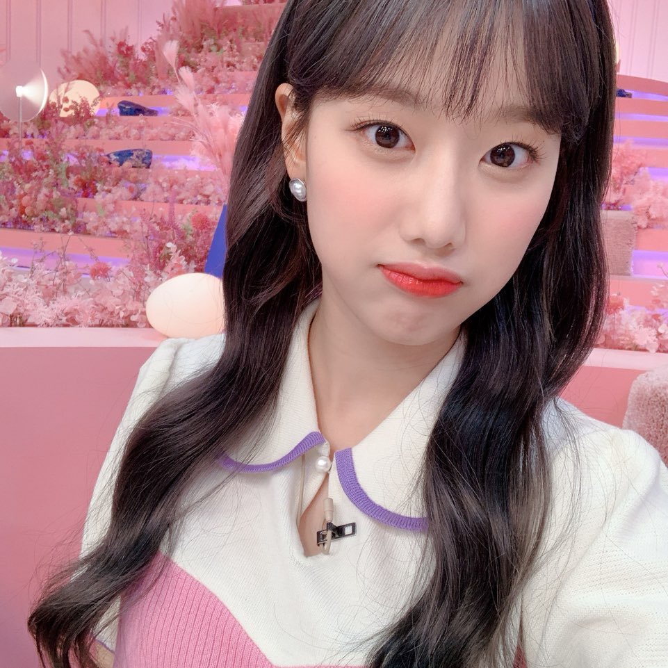 [#나은]
오늘도 나은이랑 불금🔥
겟잇뷰티부터 어벤걸스까지 쭉쭉 이어가요❣️

#APRIL #에이프릴 #이나은 #OnStyle #Olive #겟잇뷰티2020 #네이버NOW #어벤걸스