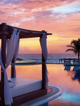 The Maldives 🇲🇻