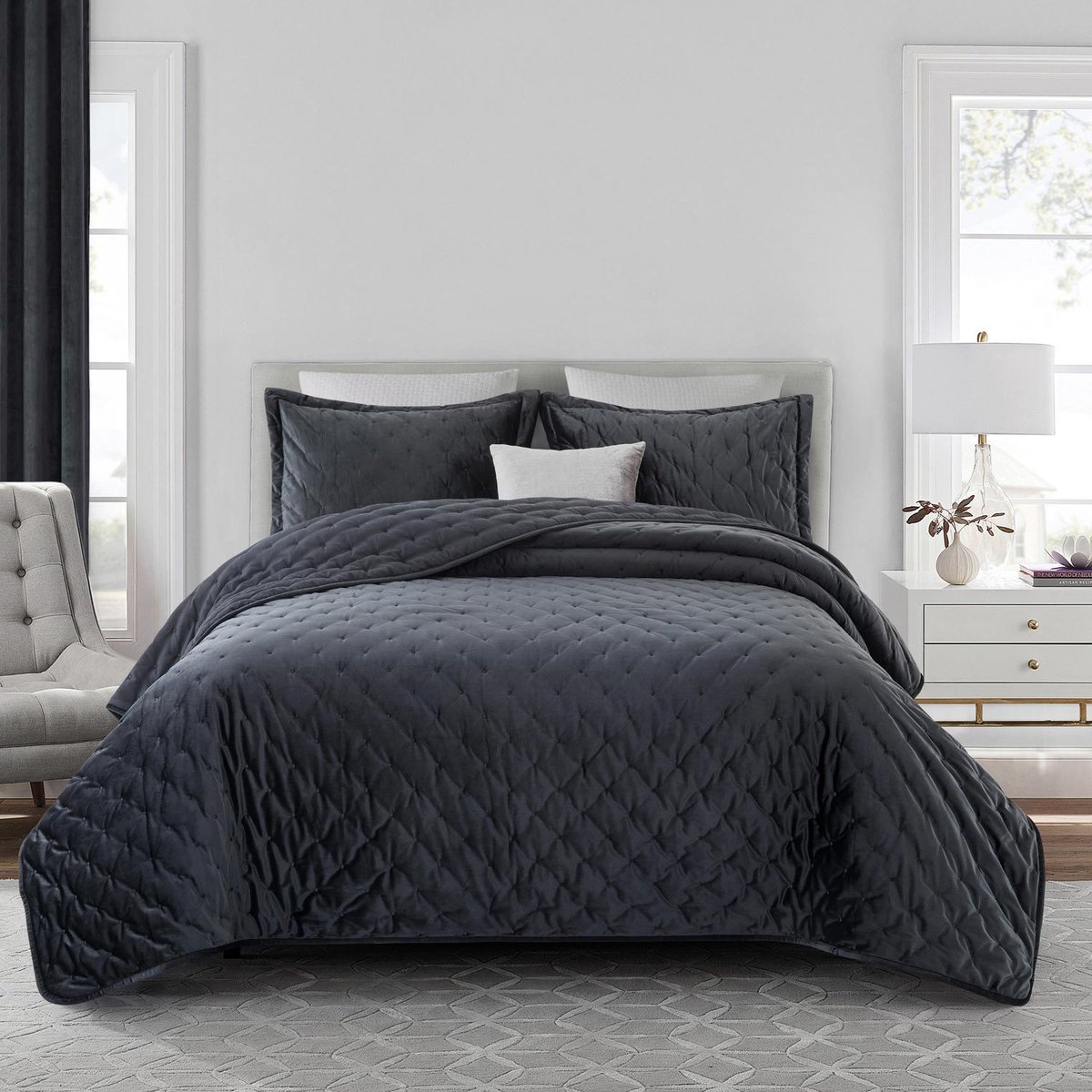 Crushed Velvet Black Bedspread

✅Sizes:Double & King.

✅Available in 8 different colors.

✅Check out at oxfordhomeware.co.uk/products/crush…

#Beddingset
#Bedding
#LuxuryBedding
#UKbedding
#Bedspread
#BlackBedding
#comforter
#velvetbedspread