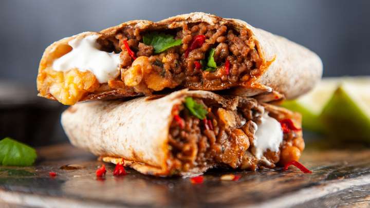 2000trees's tweet photo. 💚 We've added FREE BURRITOS FOR LIFE at https://t.co/0NAggiw5f4 as just one of our ways of thanking you for keeping the dream alive. If you #SupportTREES now, you'll enjoy a full belly every year at TREES... FORRRRREVER!! 

Please help us reach our target, and share if you can. https://t.co/2xwxuCvrEd