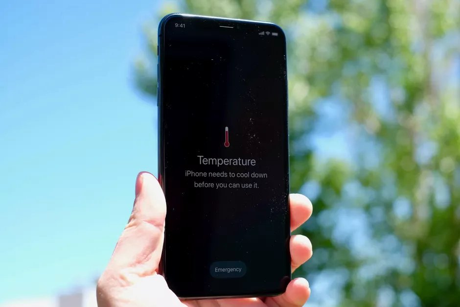 GameShackKent's tweet photo. With the hot weather on its way, why don't you check out out our latest website blog, giving tips on how to prevent your phone from overheating in the sun, this summer. 

https://t.co/wn8Lkh0npm

#Iphone #iphonerepair #GameShack #summer #preventativemaintenance https://t.co/EYa2o3X4im