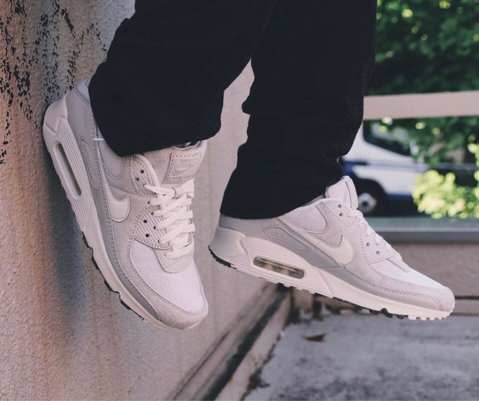 𝐔𝐏 𝐓𝐎 𝐃𝐀𝐓𝐄 Nike Air Max 90 Cork Pack 全3色が国内5月9日 土 に発売予定 コルク素材のインソールを採用した涼しげな新作スニーカー ナイキ エアマックス90 Cw68 414 Cw68 111 Fw69 212 詳しくは記事をチェック T Co