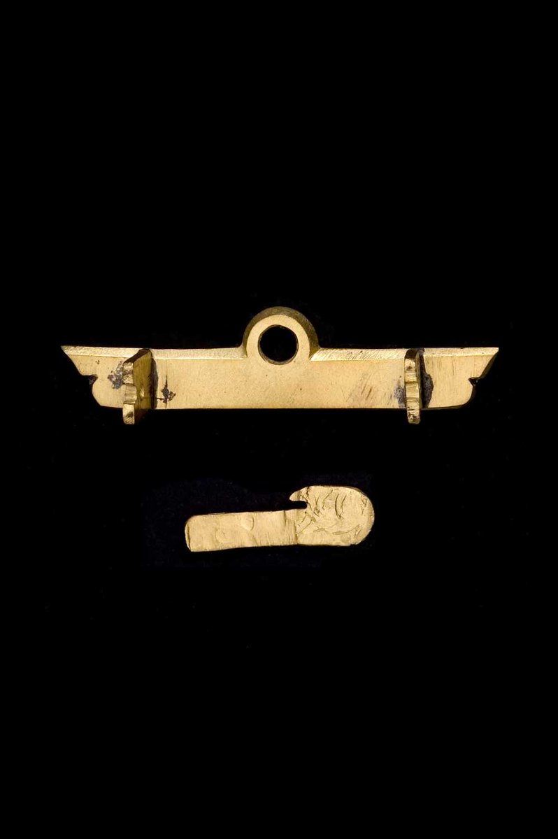 MultakaO's tweet photo. 1- Astrolabe, by Khalil Muhammad and Abd al-A'imma, Persian, 1707/8
https://t.co/bSdm2EIRZo
2- Astrolabe, Persian?, 18th Century
https://t.co/eoFvpB7qBJ
#VirtualMultaka
#MuseumFromHome https://t.co/eXEpXCsnIJ