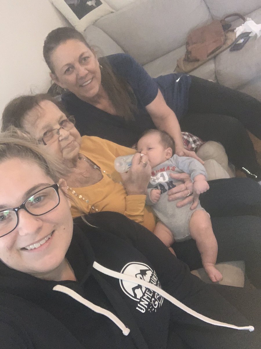 MalvasoDustin's tweet photo. 4 generations. Happy Mother’s Day. I love you. #gooddaydc https://t.co/1HSLGXyp9r