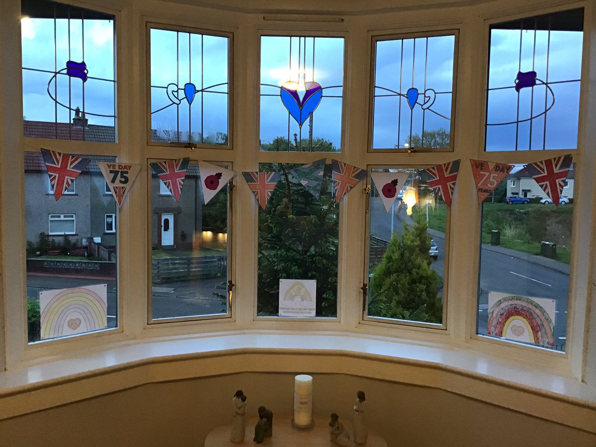 Ross’ home made VE Day bunting 🇬🇧 @CraigmarlochINV #VEDay75 #InverclydeCouncil #VE75Inverclyde #GreatBritishBunting