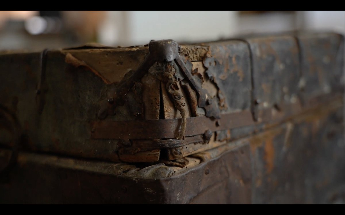 tibetcurator's tweet image. Spent morning proofing new films for @TibetMuseum One highlights the museum's amazing potential. Features woman who escaped from #Tibet &amp;amp; whose father carried 2 trunks of statues and scriptures. Highlights personal stories of loss, recovery &amp;amp; material memory #THObjectLessons👏👏