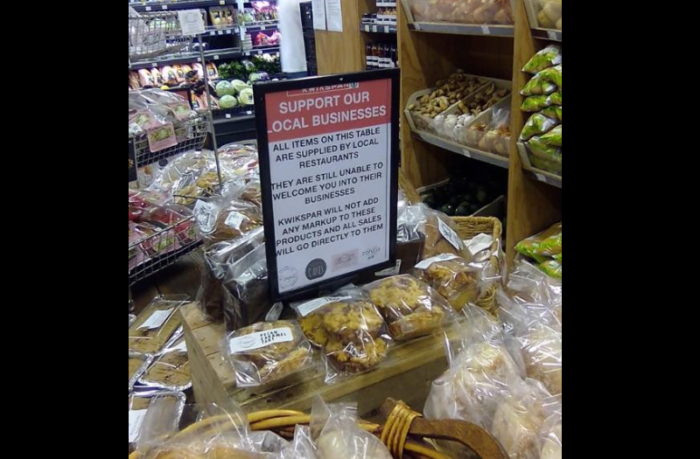 A SPAR in Plettenberg Bay has opened a whole section to showcase and sell local essential goods from businesses who are unable to open during lockdown, helping them stay afloat and uplifting the community. bit.ly/2ziTq2Y