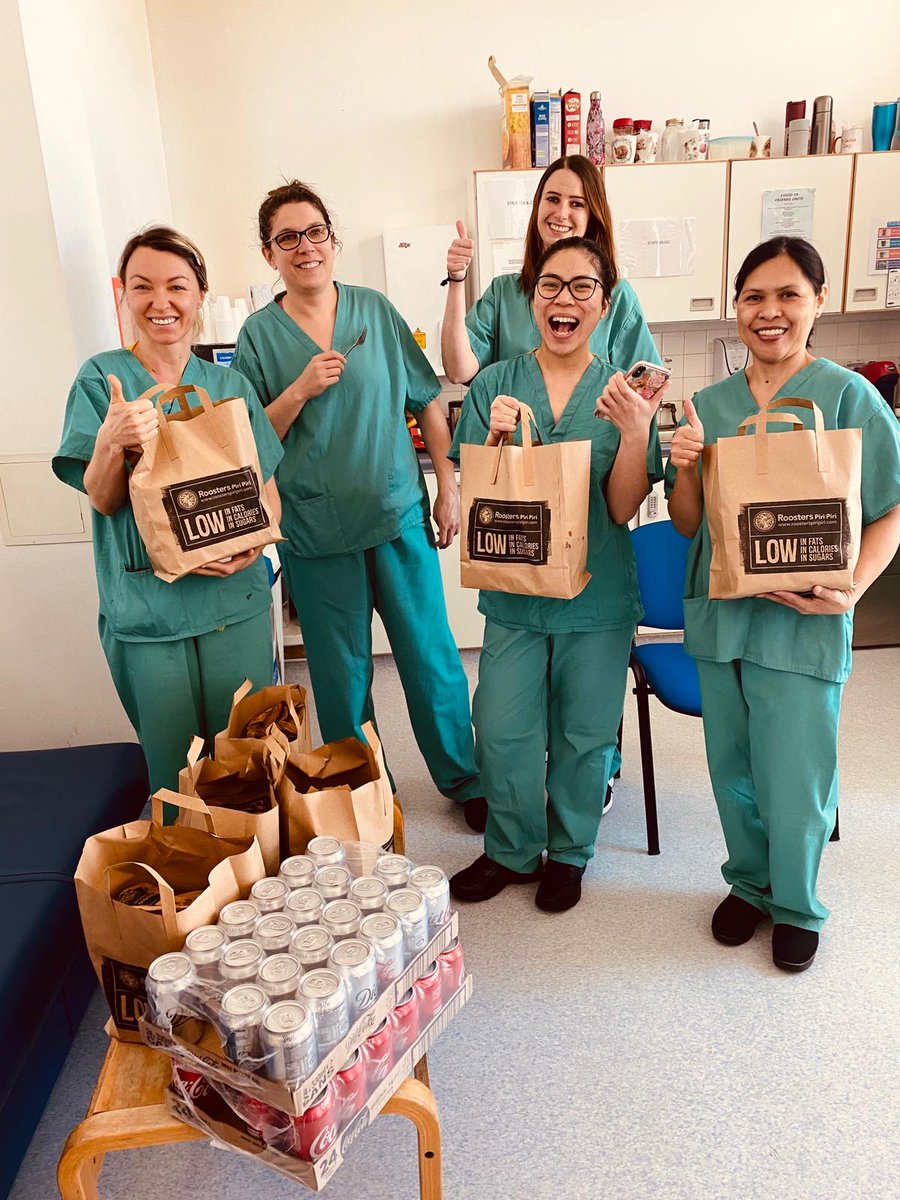 RoostersPP's tweet photo. #RoostersPiriPiri Slough delivering to the ICU ward in Wexham Park Hospital 👍 Keep it up everyone! https://t.co/A75EIGhYHd