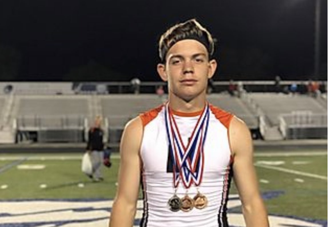 Chris Riddle tweet media