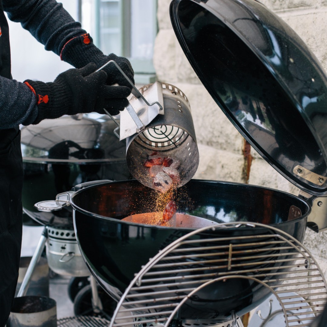 Learn how to light and manage temperature on your charcocal BBQ at our Weber Grill Academy. We use our chimney starters and explain when to choose either lumpwood or briquettes and how to maintain a consistent temperature in your grill.