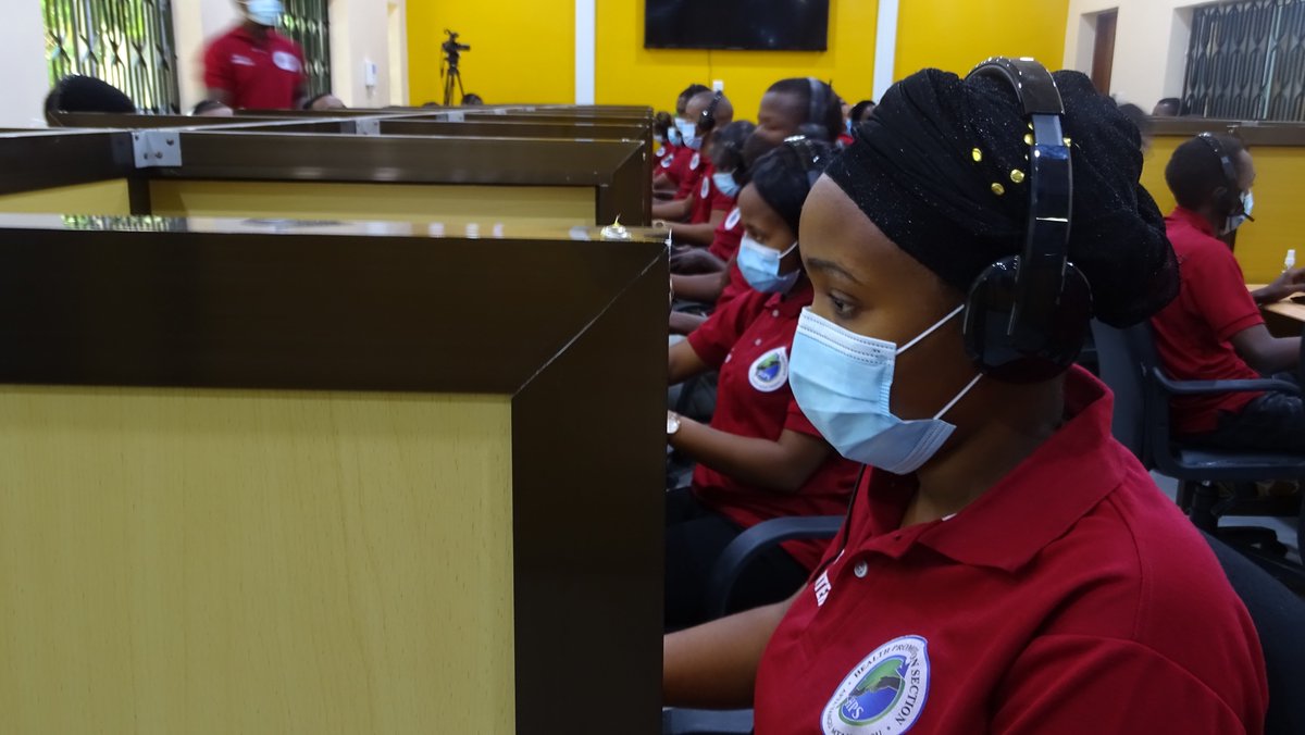 WHO_Tanzania's tweet image. @WHO_Tanzania Tunapambana pamoja dhidi ya #covid19TanzaniaAfyacall centre imezinduliwa leo. Itapokea simu 1000 kwa siku. Haifungwi. Piga 199. Hongera #MOH @elimuyaafya 
@umwalimu  
@USAIDTanzania @DFID_UK @SwissTPH
@simbanettz 
@UNFPATanzaniaWHO