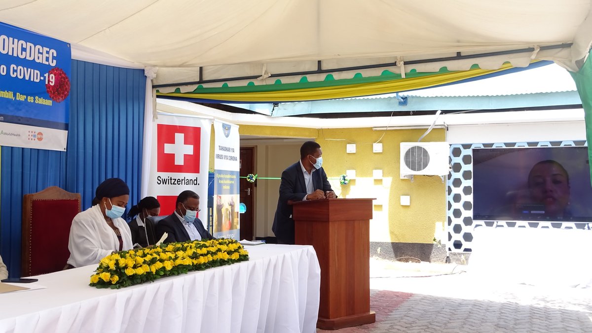 WHO_Tanzania's tweet image. @WHO_Tanzania Tunapambana pamoja dhidi ya #covid19TanzaniaAfyacall centre imezinduliwa leo. Itapokea simu 1000 kwa siku. Haifungwi. Piga 199. Hongera #MOH @elimuyaafya 
@umwalimu  
@USAIDTanzania @DFID_UK @SwissTPH
@simbanettz 
@UNFPATanzaniaWHO