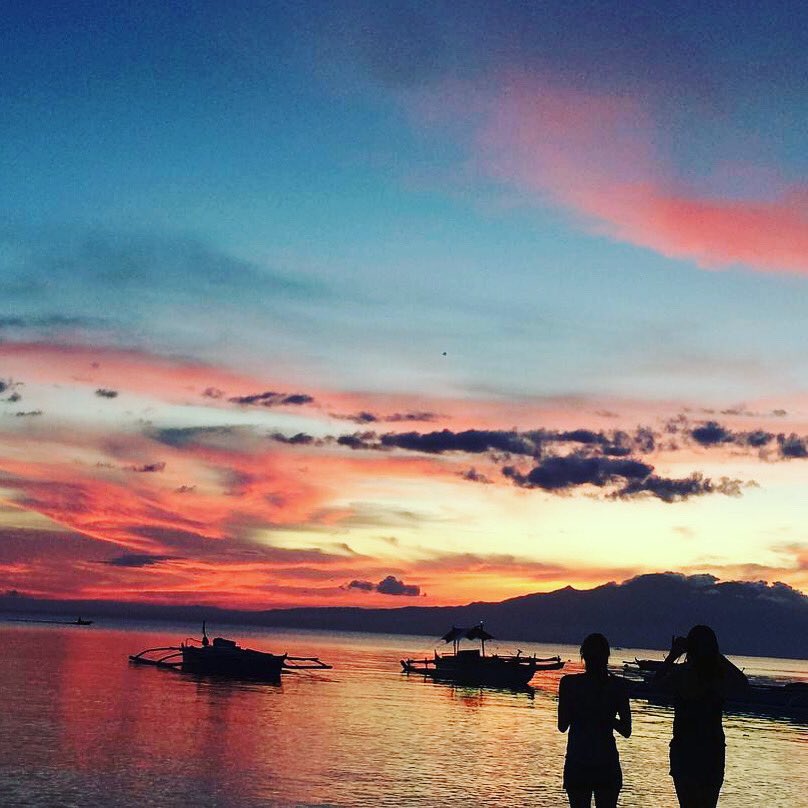 divingmax1's tweet photo. Sunset in Paliton Beach
#PADI #scuba #dive #scubadiving #underwater #diver #scubadive #scubapro #mares #sportmaster #cressi #Snorkel  #Swimming #Surfing #Divinggear #Divingequipment #Divinglifestyle #Sports #Enjoy #DivingMax https://t.co/wrw6Xx463B