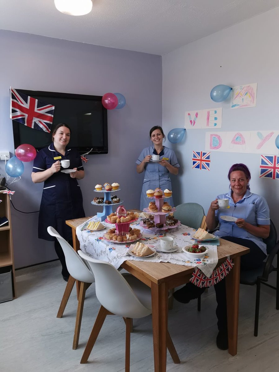 Jenni Lee tweet media