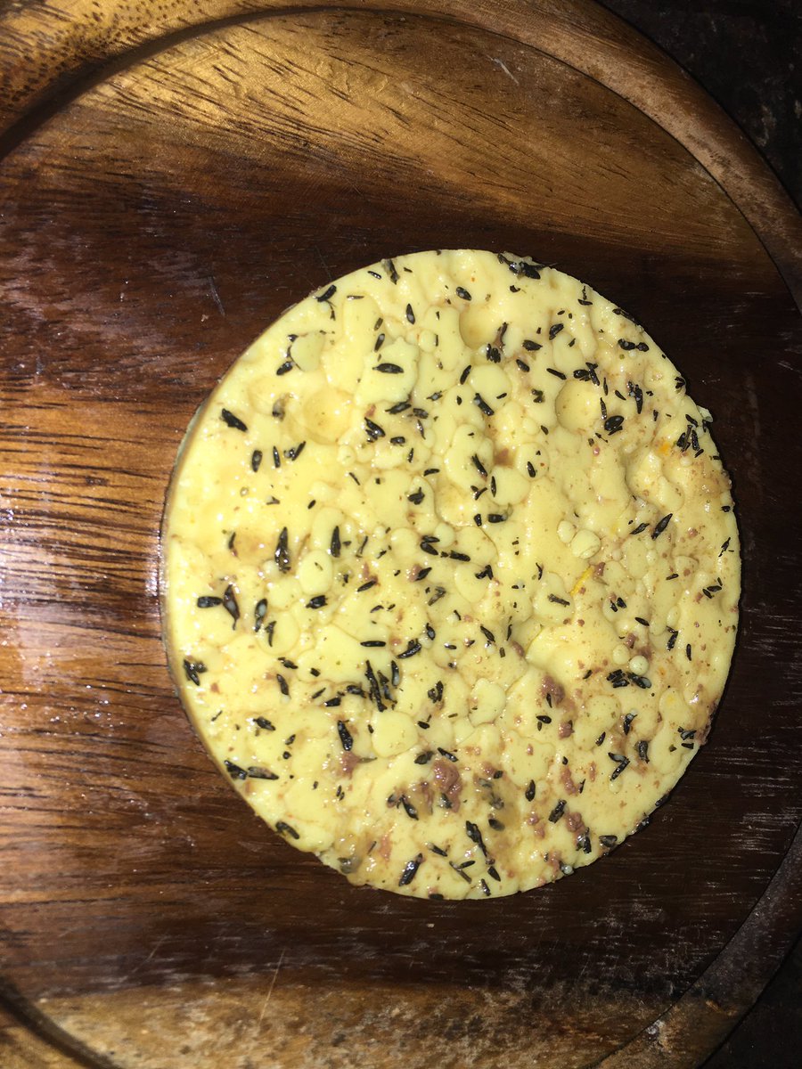 Brand_chicc's tweet photo. Who can guess what this is?
_
_
#newhere #extendlockdown #twittercreatives https://t.co/ZdTedhHzdG