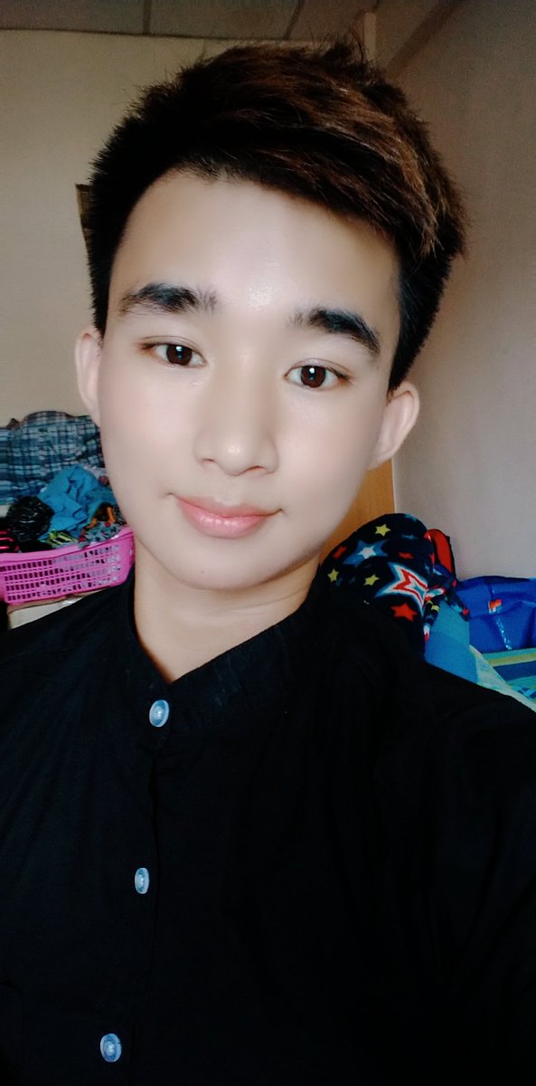 AungMin51402919's tweet photo. စကားလာ‌ေျပာလို႔ရတယ္ေနာ္ အားလံုး https://t.co/4qHW24jcMZ