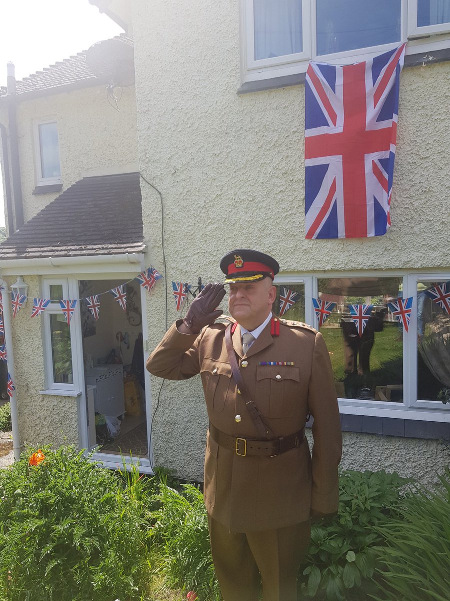 VE DAY 75
Today we remember the service personnel and civilians who gave their lives to make VE Day possible.

As Commandant of the Army Cadets in North Wales, I am very proud of all cadets and adult volunteers who will be joining me and commemorating this special day from home.