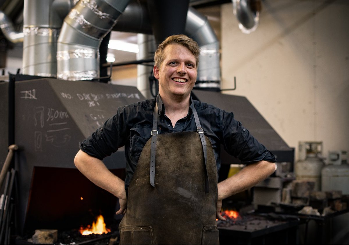 "Sociaal ondernemen is voor mij eigenlijk normaal ondernemen." We gingen op bezoek bij Smederij Zwolle en spraken met 'normaal' ondernemer Taru van den Borne: igniteaward.nl/op-bezoek-bij-…

#sociaalondernemen #normaalondernemen #impact