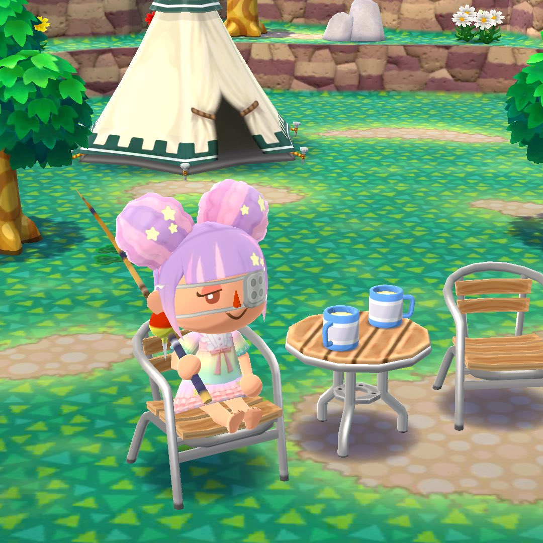 #포동숲 #포켓캠프 #동물의숲

생각보다 글케 뭐 예쁘딘 않은것 같기도🤔
없을땐 그렇게 갖고팟는뎁😰