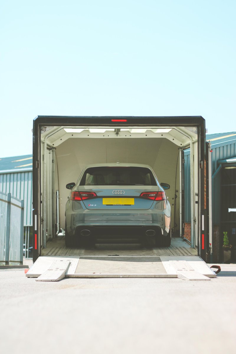 Alexanders_cars's tweet photo. Our Nardo Grey Audi RS3 Sportback sold via our online showroom and on its way to its new owner.
Another contactless delivery by our logistics team.
View our online showroom for our Free Home Delivery or Click & Collect services:
https://t.co/r6ma4nQgEb
#TheAlexandersWay https://t.co/0gd9bgP8Y9