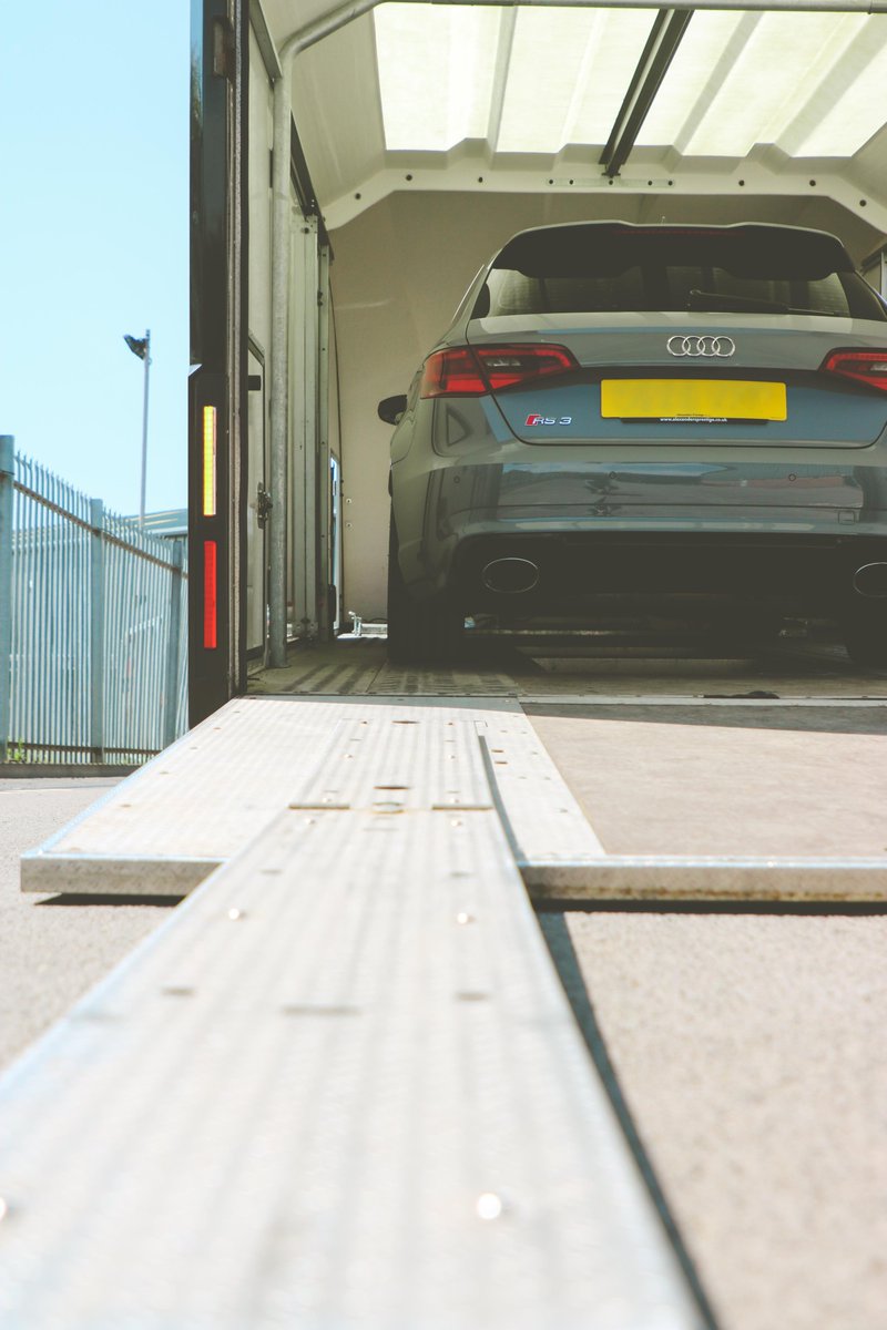 Alexanders_cars's tweet photo. Our Nardo Grey Audi RS3 Sportback sold via our online showroom and on its way to its new owner.
Another contactless delivery by our logistics team.
View our online showroom for our Free Home Delivery or Click & Collect services:
https://t.co/r6ma4nQgEb
#TheAlexandersWay https://t.co/0gd9bgP8Y9