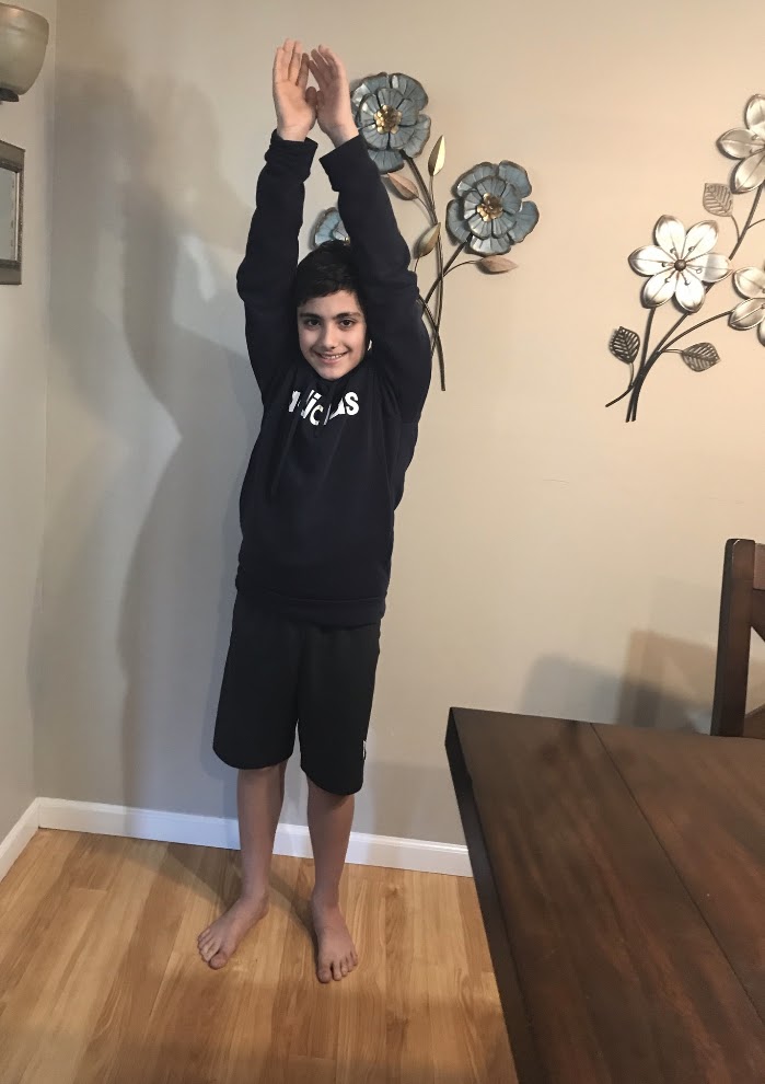This week's library assignment included Space Yoga- here is Marco D. completing the challenge! 

#Willowroad #Willowroadpe #Physicaleducation #Willowstrong #Vs13strong #VirtualPE #Fitness #ExerciseAtHome