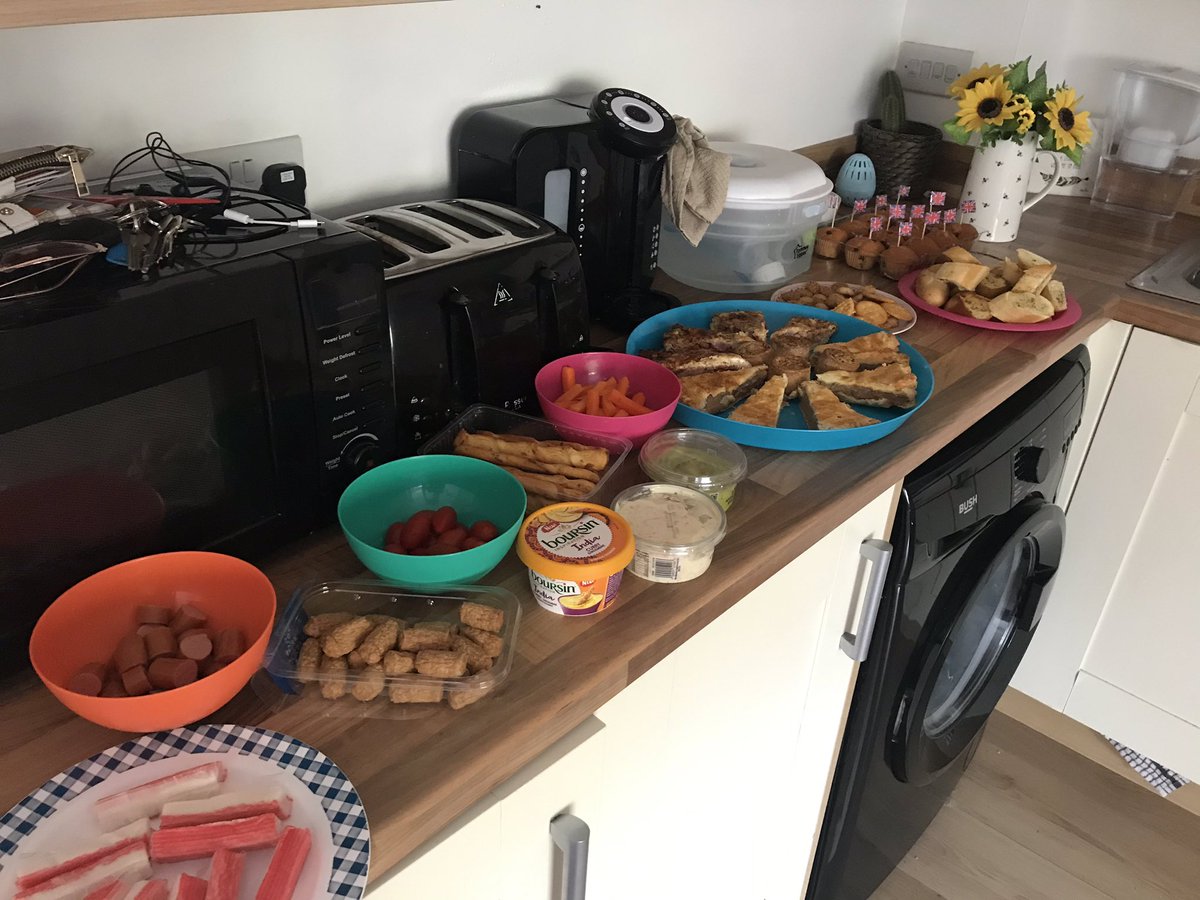 staceyweedy's tweet photo. @SJBSunderland Charlie joined in &amp; wanted to show you our little picnic we are taking in the garden. He also wanted to show you his little sister Evie ready in VE Day style ❤️🤍💙#SJBReception https://t.co/4iD4Ck1meG
