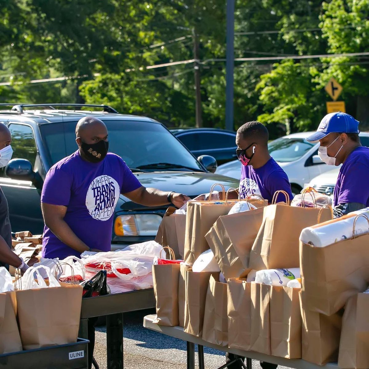 WeakleyKevin's tweet image. @kweak4141 The #4TheGood Food Give away at Pleasantgrove Baptist Church in Marietta Georgia