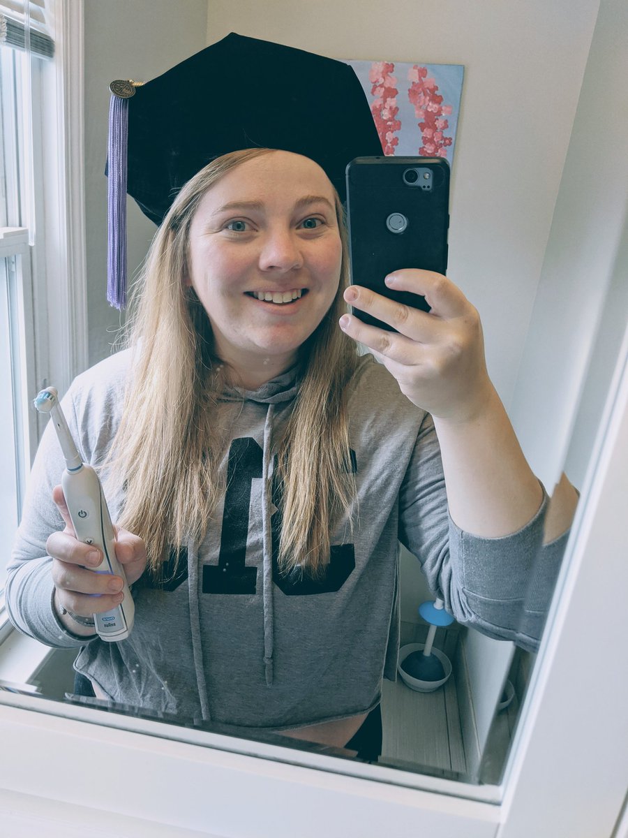 lizyourdrfriend's tweet photo. Don't forget to brush your teeth 2X a day for 2 minutes! #Graduation2020 #DrFriend #NoCeremonyGraduationDay https://t.co/t4UTW2C9xu