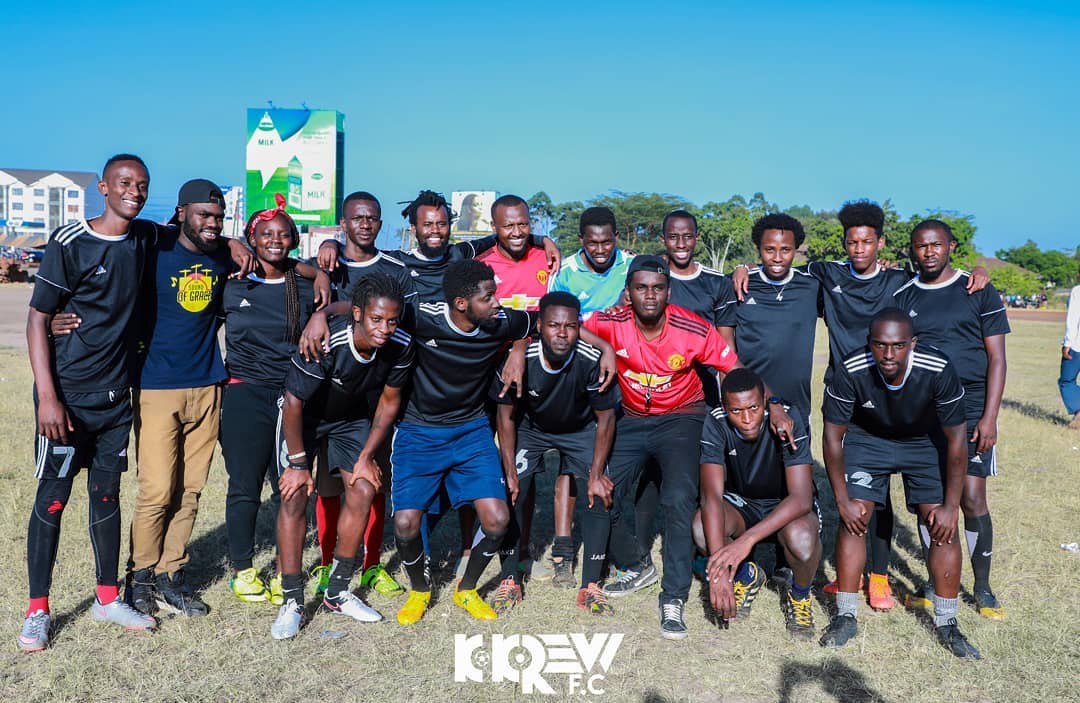beebree0's tweet photo. @KWALANDA @betikaKe We are Goals for Christ! A Team with two girls right now and players from different parts of the country winning souls for Christ using Football. #k24sportshub  #sportshublive #loyalservantkenya #kwalandaine #kwalandaini #kwalandatingz #kwalandalive @betikaKe https://t.co/eROj4QzLrI